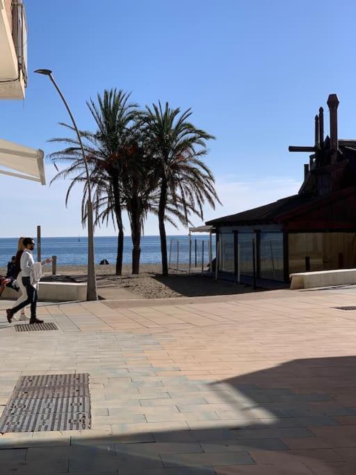 Beachfront Estepona Center 外观 照片